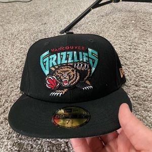 New era fitted cap size 7 1/4